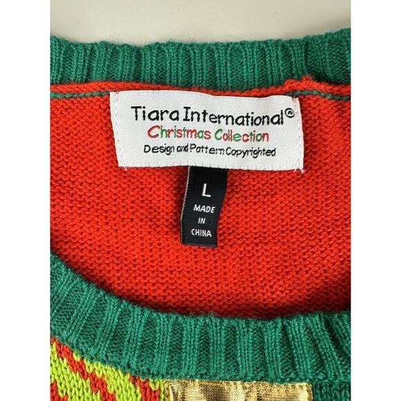 Tacky Christmas Sweater Womens L Gift Wrap Bow Red Green Gold Holiday NWT - Picture 3 of 9